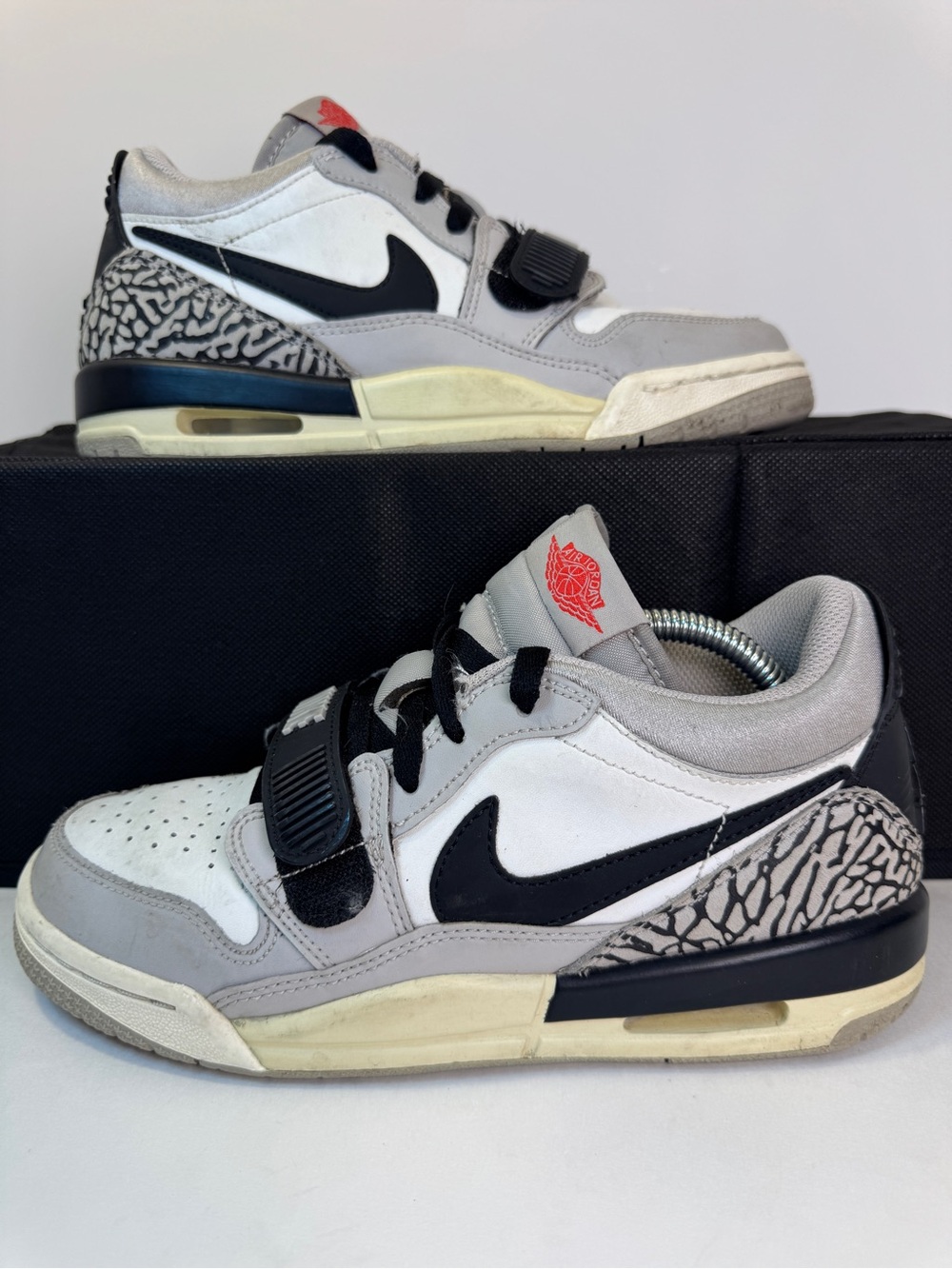 Air Jordan Legacy 312 low tech grey size 5Y or 6.5 women